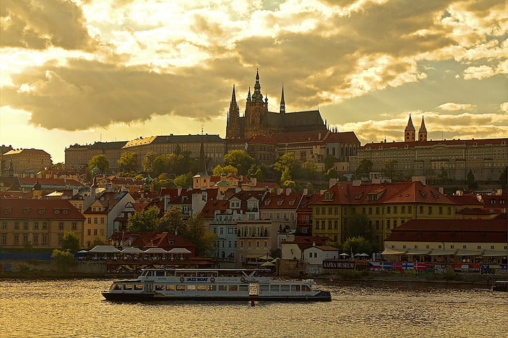 river, home, Prague, Czech Republic, Vltava, Prague Castle, St. Vitus Cathedral, HD wallpaper