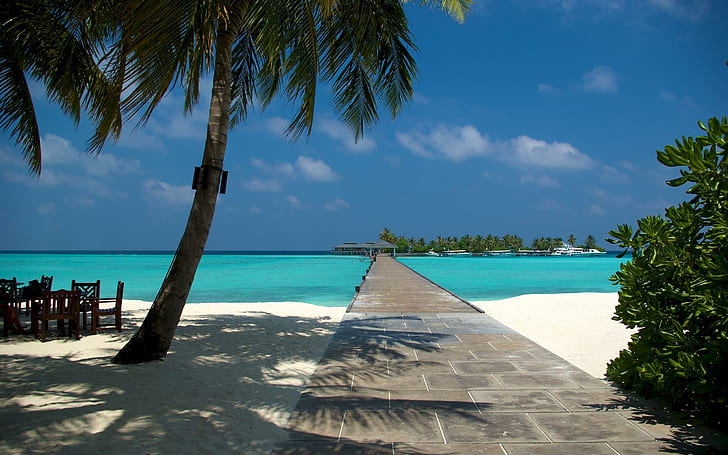 حوض جزر المالديف ، منتجع شاطئ الرمال البيضاء ، الشاطئ ، الطبيعة ، الرصيف ، جزر المالديف، خلفية HD