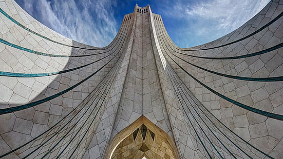 イラン、アザディタワー、テヘラン、建築、ランドマーク、空、建物、構造、対称性、昼間、タワー、観光名所、ファサード、採光、 HDデスクトップの壁紙 HD wallpaper