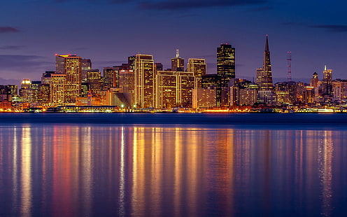 Сан Франциско, Калифорния, САЩ, Сан Франциско, Калифорния, САЩ, залив, отражение, нощен град, светлини, осветление, люляк, небостъргачи, сгради, къщи, HD тапет HD wallpaper