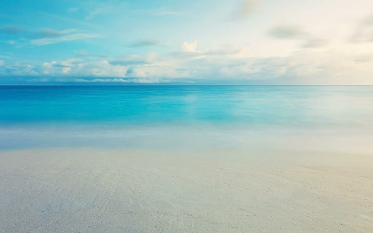 Lautan biru yang tenang, pantai di siang hari, pantai, 1920x1200, awan, lautan, Wallpaper HD