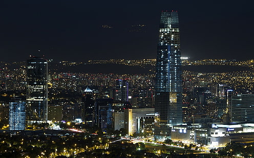 Santiago de Chile, Stadsbild, Natt, Ljus, Skyskrapa, Metropolis, Modern, Urban, Byggnad, Arkitektur, svarta och bruna byggnader, Santiago de Chile, stadsbild, natt, lampor, skyskrapa, metropol, modern, urban, byggnad, arkitektur, HD tapet HD wallpaper