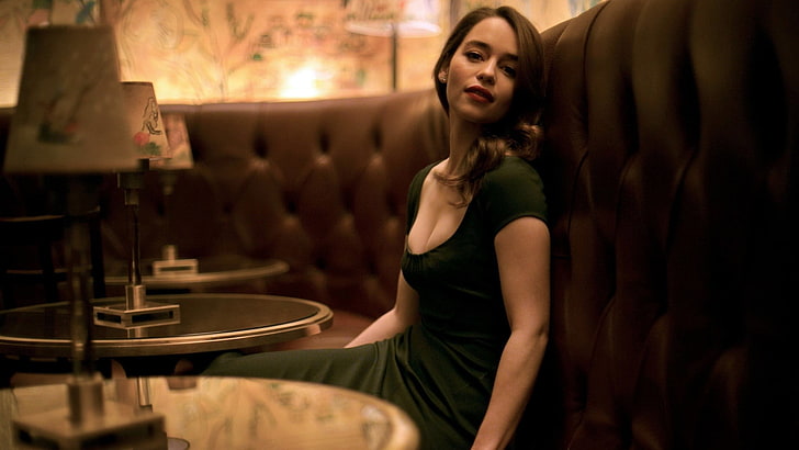 vestido de mangas curtas verde feminino, Emilia Clarke, HD papel de parede