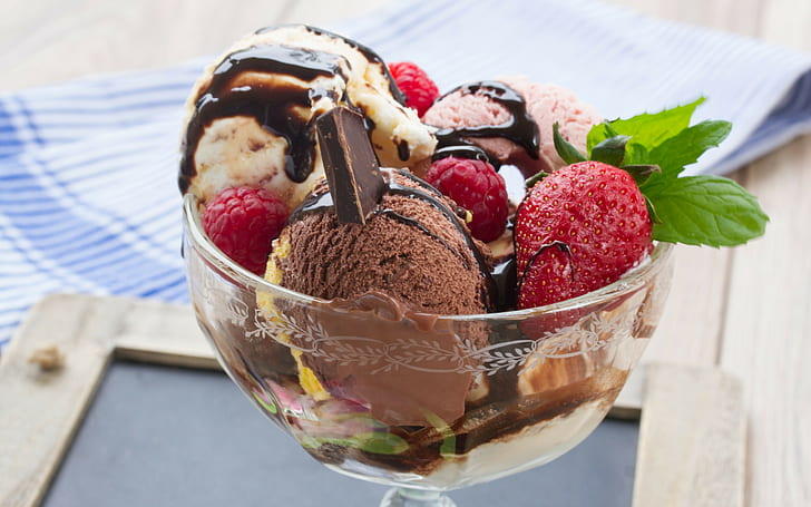 Сладолед, десерт, шоколад, десерт, сладолед, плодове, ягоди, HD тапет