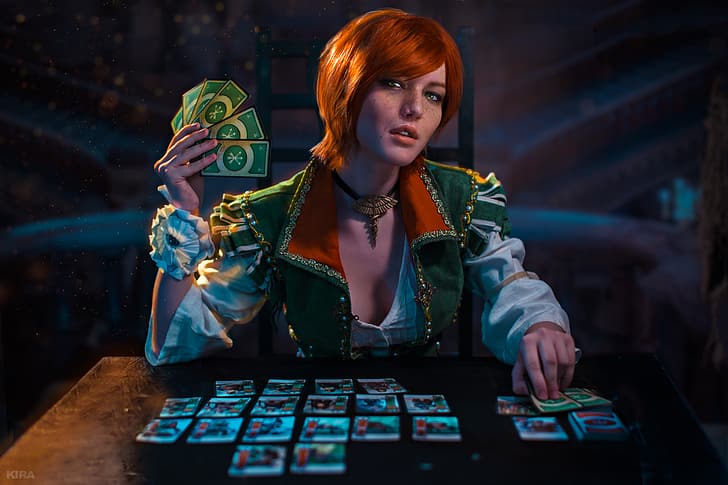 Lada Lyumos, playing cards, looking at viewer, freckles, redhead, open mouth, photography, women, The Witcher 3: Wild Hunt, video game girls, necklace, short hair, The Witcher 3, frontal view, cosplay, green eyes, The Witcher, model, Gwent, table, The Witcher 3: Wild Hunt – Hearts of Stone, Shani, HD wallpaper