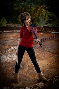 lindsey stirling violinis 2667x4000 Orang Lindsey Stirling HD Art, Lindsey Stirling, pemain biola, Wallpaper HD HD wallpaper