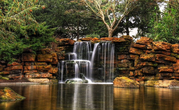 Vackert litet vattenfall, vattenfall vid tapeter dagtid, natur, vattenfall, vackert, litet, vattenfall, HD tapet