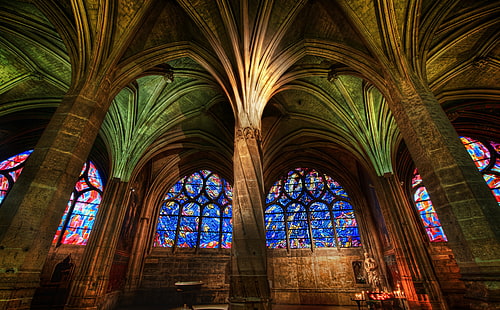 Interior de la catedral gótica, edificio de hormigón marrón y verde, arquitectura, gótico, iglesia, columnas, piedra, catedral, interior, Fondo de pantalla HD HD wallpaper