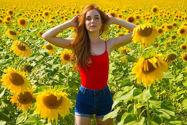 field, summer, girl, sunflowers, pose, mood, shorts, hands, figure, freckles, red, redhead, freckled, Cyril Zakirov, Alina Nureyev, HD wallpaper