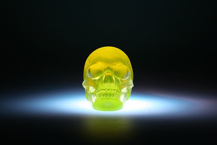 ornamento de plástico verde crânio humano, crânio, modelo 3d, amarelo, HD papel de parede