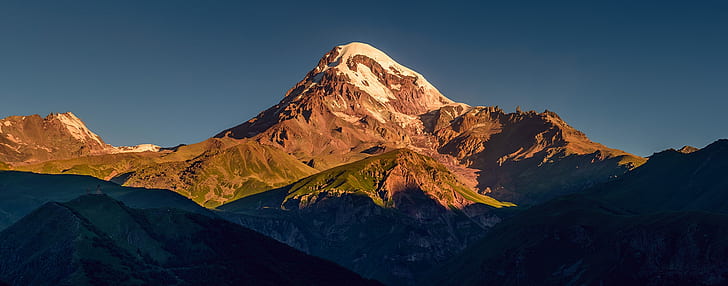 montagnes, Kazbek, coucher de soleil, Géorgie, ciel clair, Fond d'écran HD