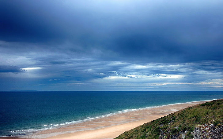 푸른 바다 자연 HD 배경 화면, 흰 구름 위에 어두운 하늘, HD 배경 화면