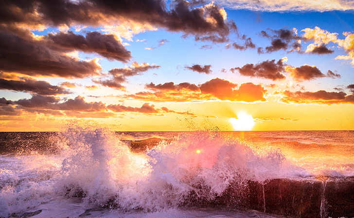Waves Crashing, sea waves, Nature, Beach, Beautiful, Sunset, Shore, Water, Cloudy, Colors, Splash, Rocks, Spain, Vivid, Sunslight, balearicislands, majorca, HD wallpaper