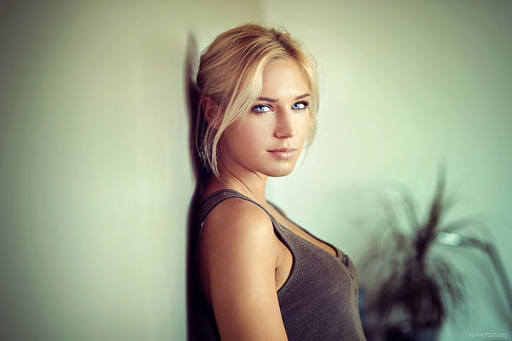 modelka, Eva Mikulski, portret, Lods Franck, twarz, patrząc na widza, blondynka, kobiety, niebieskie oczy, 500px, Tapety HD