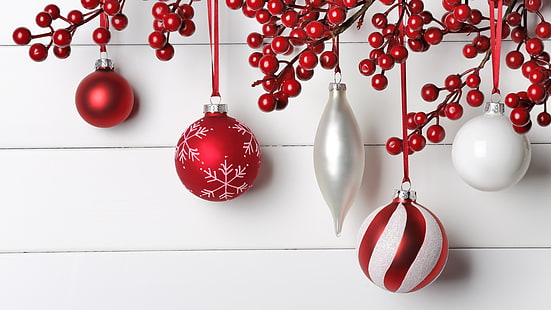ornamen natal, dekorasi natal, natal, dekorasi, bola natal, merah dan putih, musiman, liburan, xmas, 8k uhd, Wallpaper HD HD wallpaper