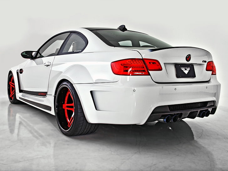 BMW Candy Cane Vorsteiner BMW M3 Coupe GTRS3 Candy Cane (E92) 2011 Mobil BMW HD Art, BMW, Coupe, m3, vorsteiner, Candy Cane, GTRS3, Wallpaper HD