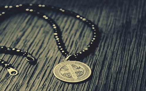 Christentum, Kreuz, Medaillen, Heiliger Benedikt von Nursia, HD-Hintergrundbild HD wallpaper
