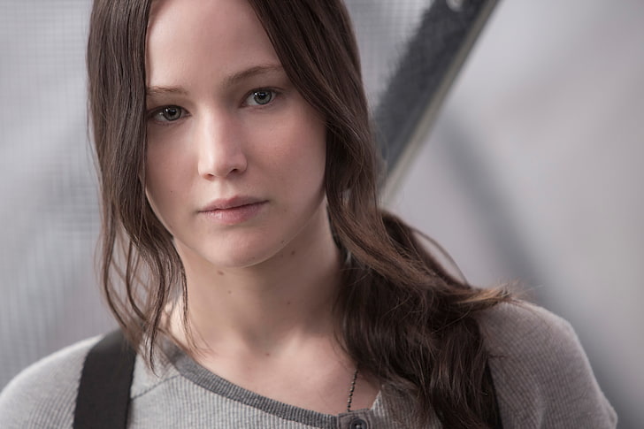 เสื้อเชิ้ตคอลูกเรือสีเทาและสีดำของผู้หญิงเจนนิเฟอร์ลอว์เรนซ์แคทนิสเอเวอร์ดีนเกมหิว: ม็อกกิ้งเจย์ The Hunger Games: Mockingjay - Part-2, วอลล์เปเปอร์ HD