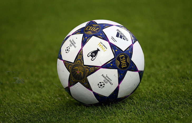 бяла и синя футболна топка на adidas, Лондон, футбол, Шампионска лига, Уембли, стадион Уембли, HD тапет