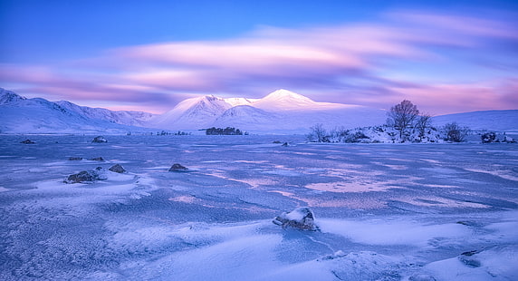 планина, пълна със сняг тапет, планини, зима, небе, розово, сняг, синьо, Лох Ломонд, Rannoch Moor, Шотландия, HD тапет HD wallpaper