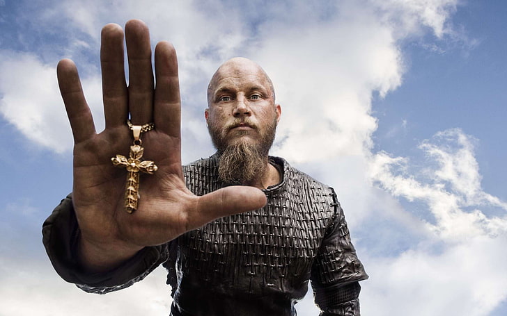 top da uomo in pelle nera, Ragnar Lodbrok, Vikings, uomo, Vikings (serie TV), croce, mani, Sfondo HD