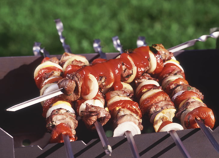 pork barbecues, kebabs, meat, ketchup, relish, rotisserie, grill, HD wallpaper