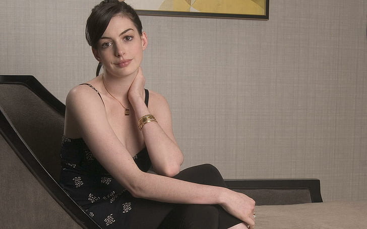 Anne Hathaway HQ Beautiful Actress, anne hathaway, celebrity, celebrities, actress, girls, hollywood, movies, beautiful, HD wallpaper
