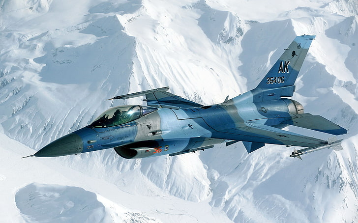 F-16アグレッサー、青と灰色の戦闘機、航空機/飛行機、飛行機、航空機、 HDデスクトップの壁紙