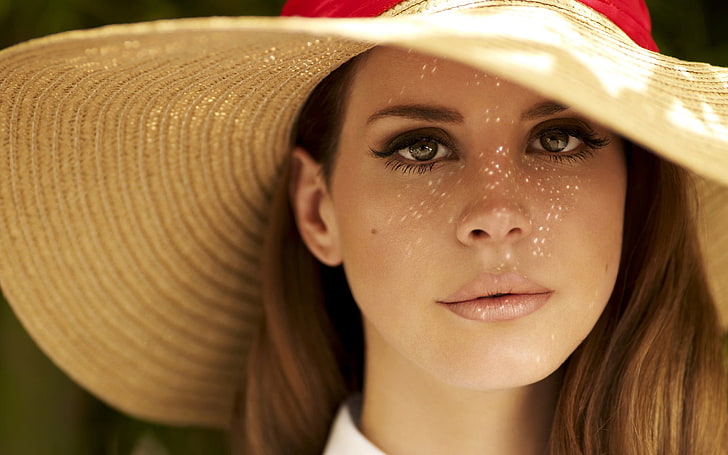 kadın giyiyor kahverengi şapka, Lana Del Rey, kadınlar, sarışın, yüz, yeşil gözlü, şapka, HD masaüstü duvar kağıdı