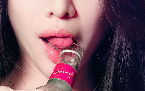 vodka, licking, bottles, tongues, women, HD wallpaper HD wallpaper