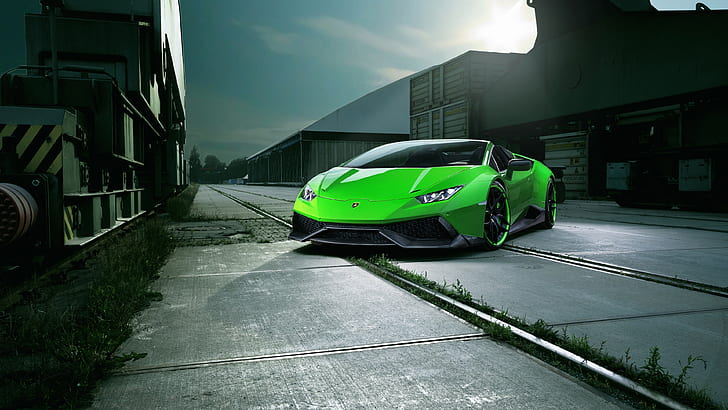 Lamborghini Huracan Spyder vue de face de supercar verte, nuit, ville, voiture de sport verte, Lamborghini, Huracan, Spyder, verte, Supercar, avant, vue, nuit, ville, Fond d'écran HD
