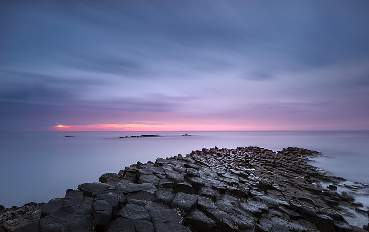 rock formation on body of water, nature, landscape, Giant's Causeway, sea, waves, rock, rock formation, Ireland, long exposure, sunset, horizon, clouds, HD wallpaper