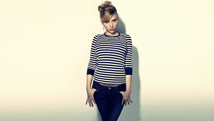Scarlett Johanson, Scarlett Johansson, women, striped sweaters, actress, celebrity, HD wallpaper