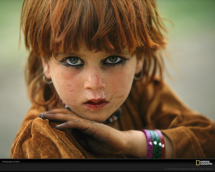 Afghan Girl, National Geographic, children, bangles, green eyes, bangs, Steve McCurry, redhead, HD wallpaper