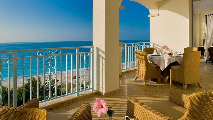 chaise longue en osier brun, mer, plage, terrasse, balcon, vue, horizon, loisirs, Fond d'écran HD