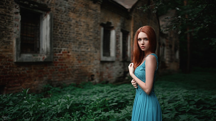woman wearing blue sleeveless dress, women, Georgy Chernyadyev, redhead, dress, blue dress, women outdoors, building, old building, bricks, HD wallpaper
