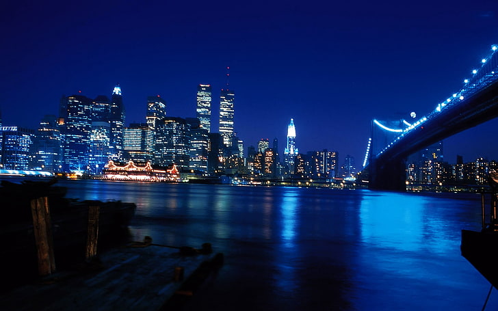 градски пейзаж и мост, кули близнаци, Ню Йорк, световен търговски център, небостъргачи, река, мост, нощ, град, Манхатън, HD тапет