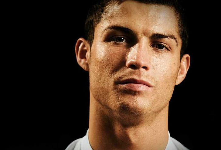 Cristiano Ronaldo Face, cristiano ronaldo, ronaldo, celebrity, celebrities, boys, football, sport, face, HD wallpaper