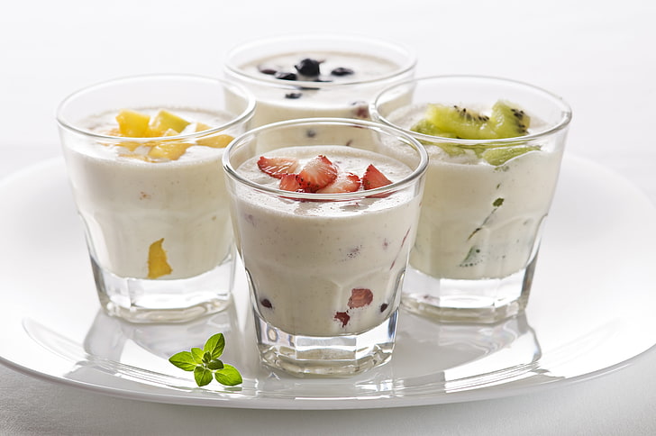 four assorted-flavor fruit smoothies, kiwi, blueberries, strawberry, pineapple, milkshake, HD wallpaper