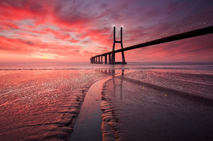 Zachód słońca, Portugalia, rzeka Tag, most Vasco da Gama, Tapety HD