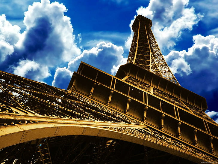 Эйфелева башня под голубым небом облачно, Эйфелева башня Париж Франция, Эйфелева башня, Франция, Париж, мир, облако, HD обои