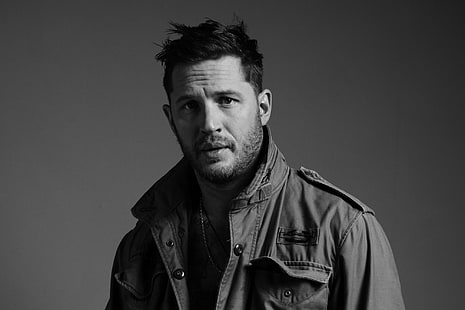 grayscale photo of man, photo, background, portrait, jacket, actor, black and white, Tom Hardy, Esquire, Greg Williams, 2017, HD wallpaper HD wallpaper