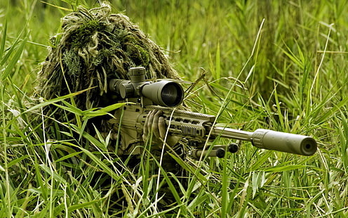 кафява пушка с обхват, снайперска пушка, мъже, костюм ghillie, войник, военен, HD тапет HD wallpaper