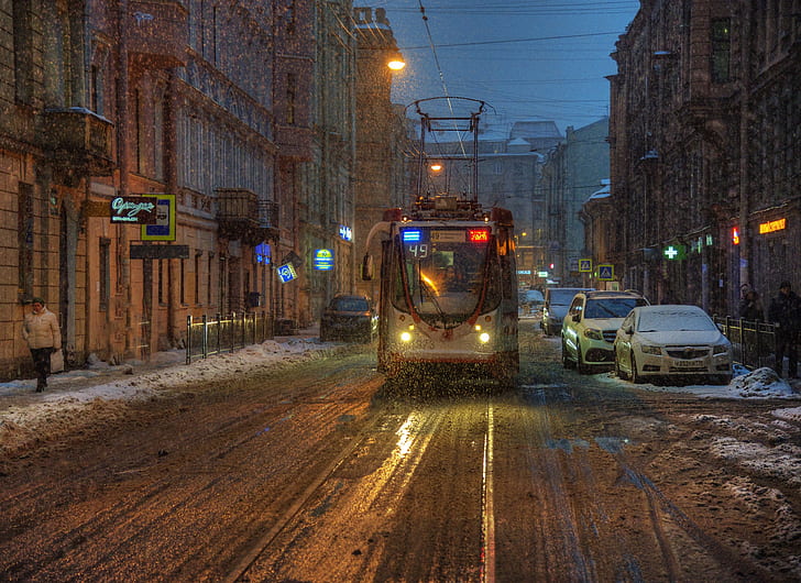 Petersburg, pejzaż miejski, tramwaj, pojazd, ulica, zima, Tapety HD