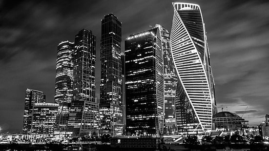 都市の景観、トランスネフチ、進化塔、高層ビル、黒と白、高層ビル、プレスネンスキー地区、モノクロ写真、スカイライン、建築、夜、塔、モスクワ、モスクワ国際ビジネスセンター、ロシア、 HDデスクトップの壁紙 HD wallpaper