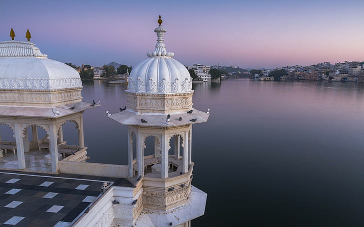 Udaipur, Radżastan, Indie, biało-brązowa altana, Jezioro, Indie, Udaipur, Radżastan, Pałac, Panorama, Tapety HD