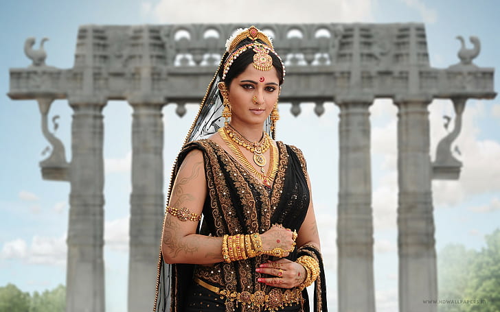 Anushka Rudhramadevi, women's black and brown sleeveless dress, Anushka Rudhramadevi, Indian, celebrity, HD wallpaper