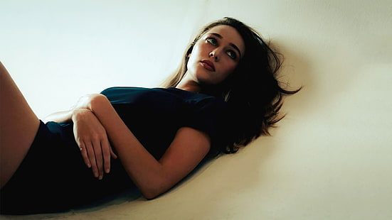 camisa de mangas curtas preta com gola alta feminina, Alycia Debnam Carey, atriz, mulheres, HD papel de parede HD wallpaper