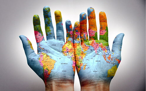 خريطة العالم رسم الأيدي ، الأسلحة ، الأيدي ، الخريطة ، الطلاء، خلفية HD HD wallpaper
