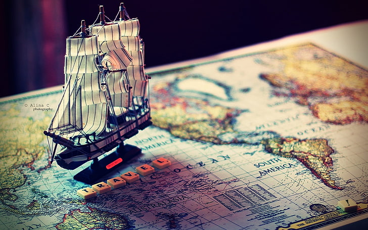 地図、帆船、地図上のガレオン船、 HDデスクトップの壁紙
